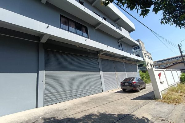 Chumphol-Nawamin39-Pic27